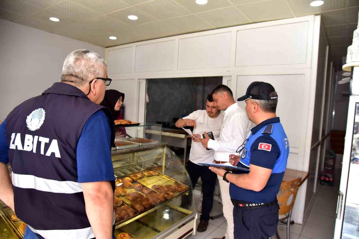 İncirliova Belediyesi Zabıta Müdürlüğü iş yerlerini denetledi