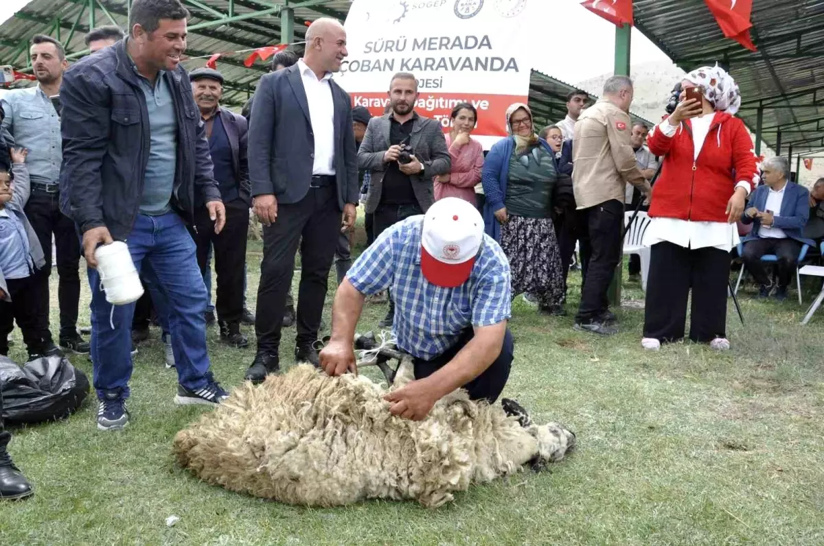 Isparta\'da çobanlara çoban karavanı desteği