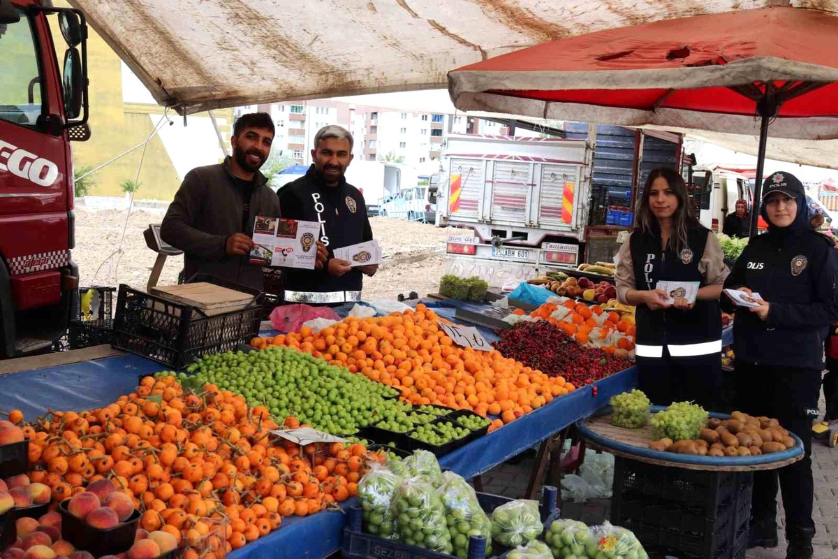 Erzurum Oltu\'da Polis Vatandaşları Uyarıyor