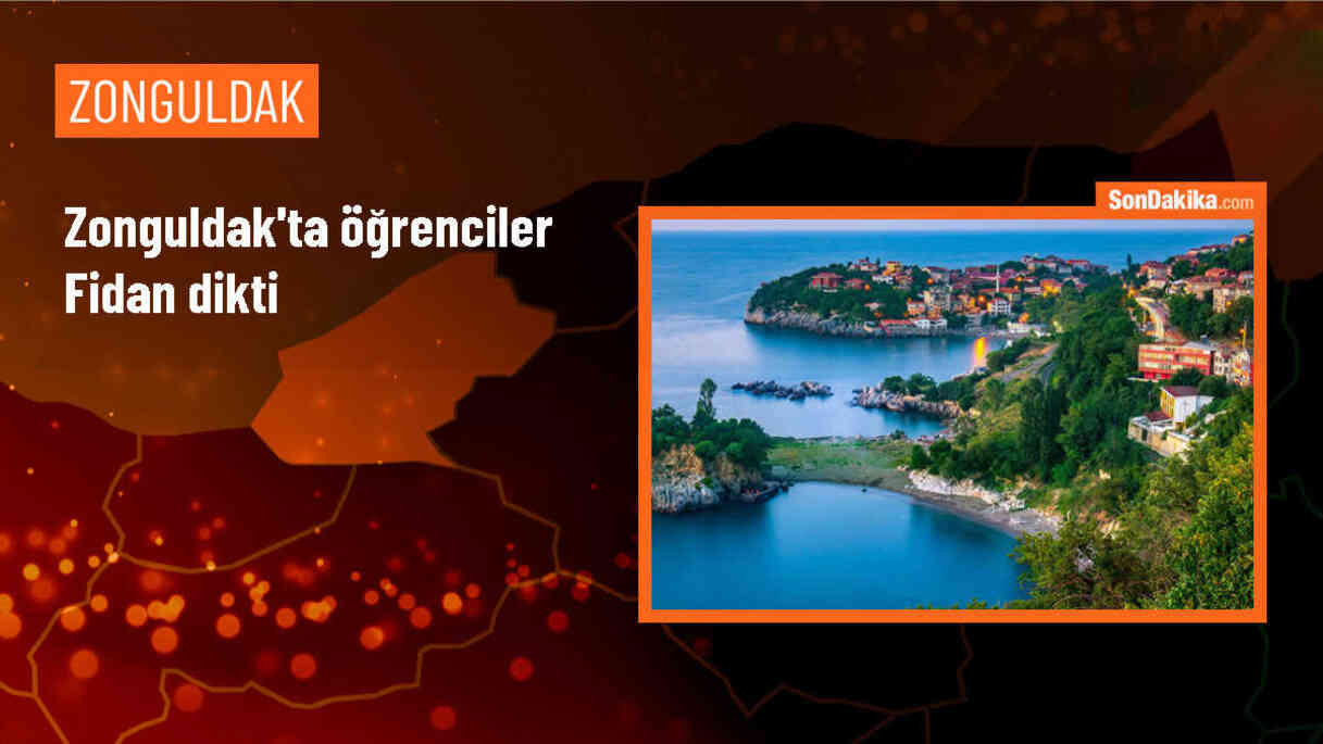 Zonguldak\'ta öğrenciler, Müzeler Günü etkinliğinde fidan dikti