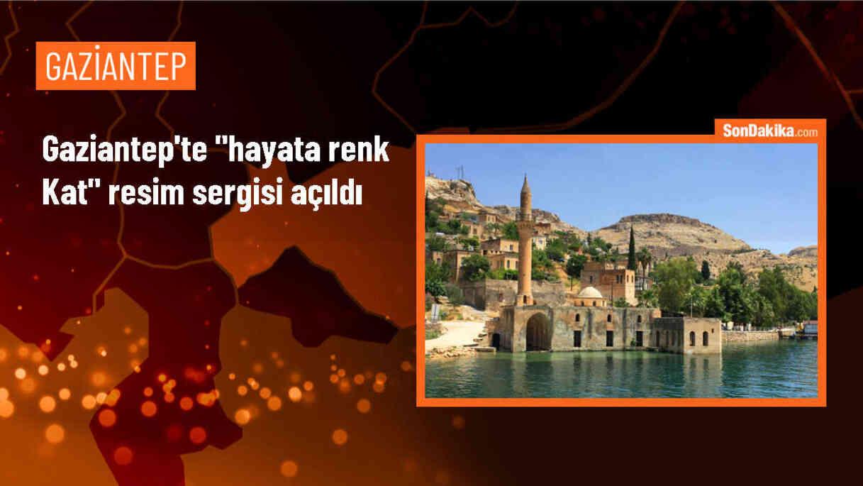 Gaziantep\'te Kadınlar Tarafından Hazırlanan Yağlıboya Sergisi Açıldı