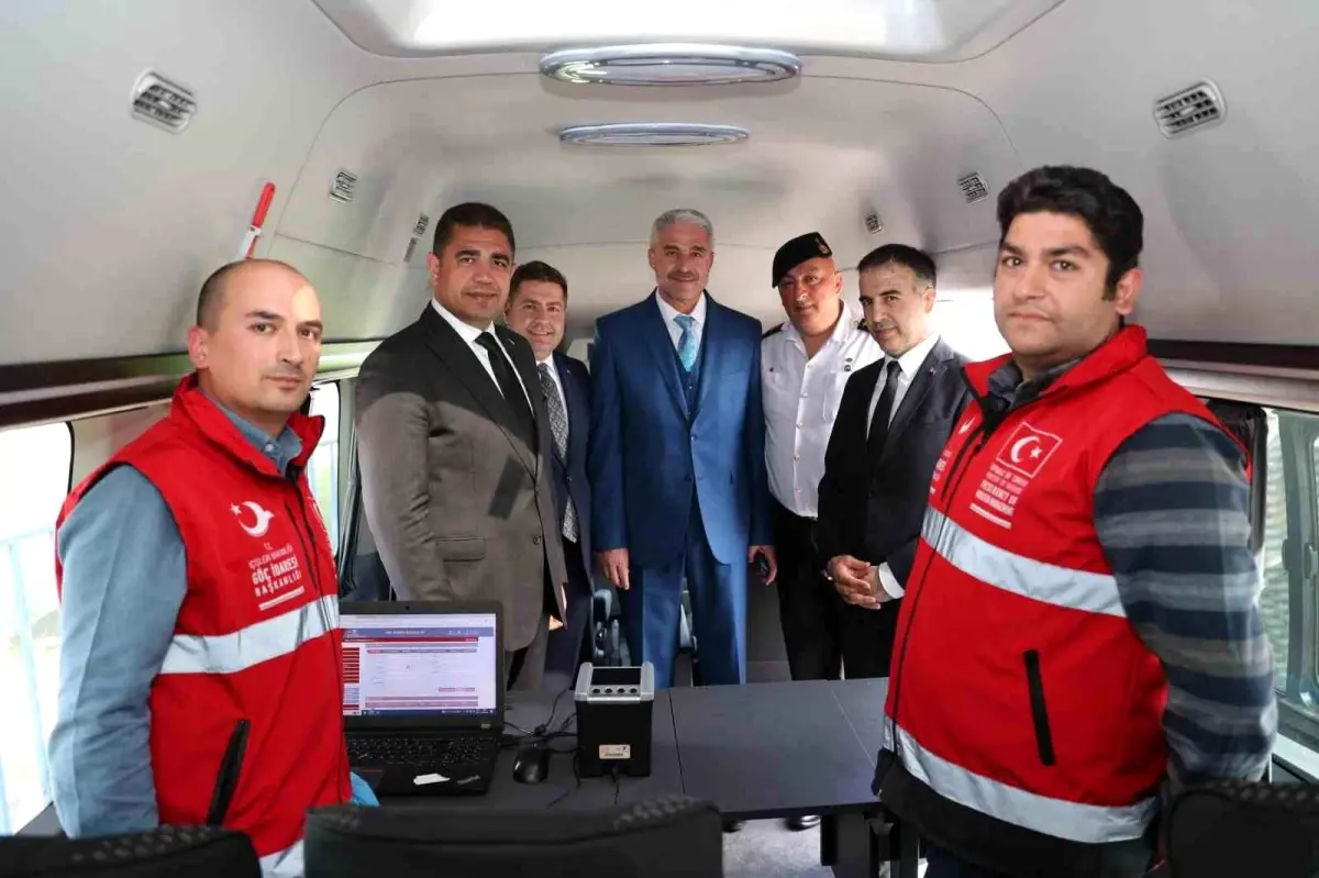 Düzce\'de Mobil Göç Aracı ile düzensiz göçmenlerin tespiti kolaylaştırılıyor