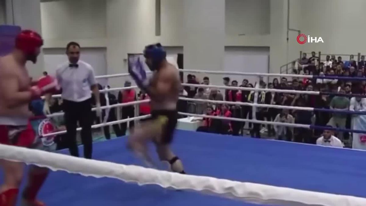 Kadir Yıldırım, 3. kez Kick boks dünya şampiyonu