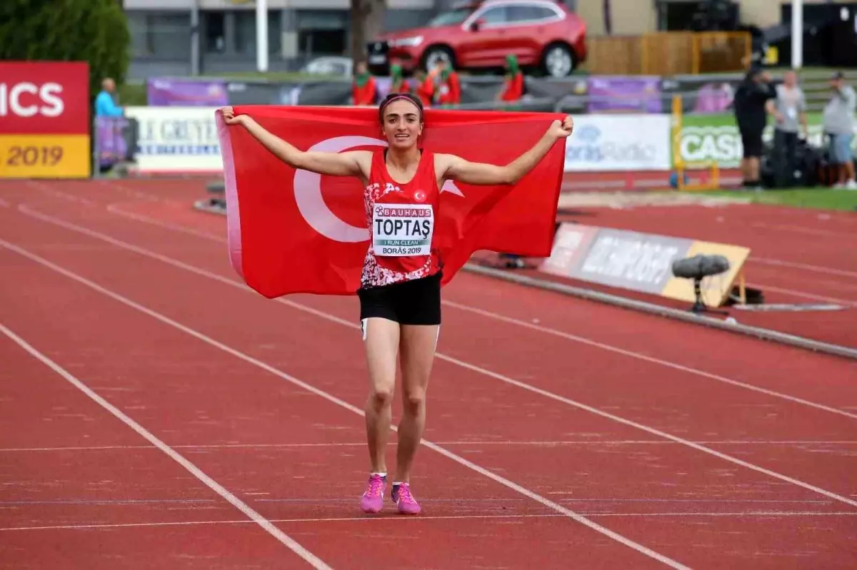 Karslı Atletler İzmir\'deki Olimpik Deneme ve Milli Takım Seçmelerinde Başarılı