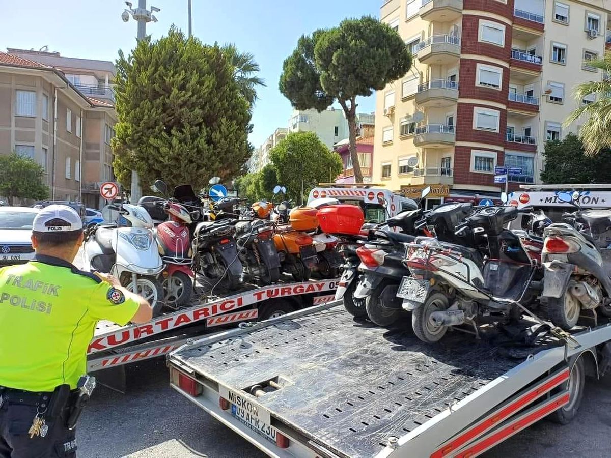 Söke İlçe Emniyet Müdürlüğü, 18 motosikleti trafikten men etti
