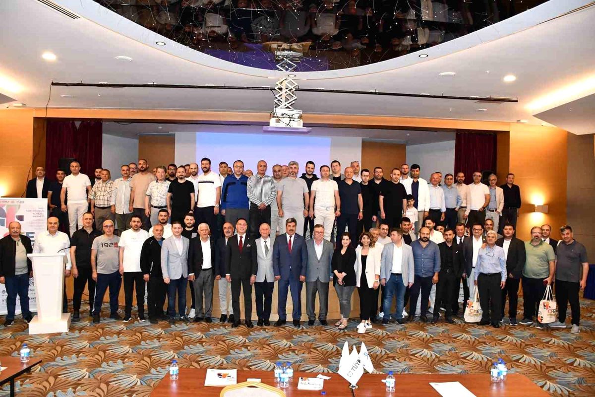 Halı Sektörü Üretici ve İhracatçıları Antalya\'da Bir Araya Geldi