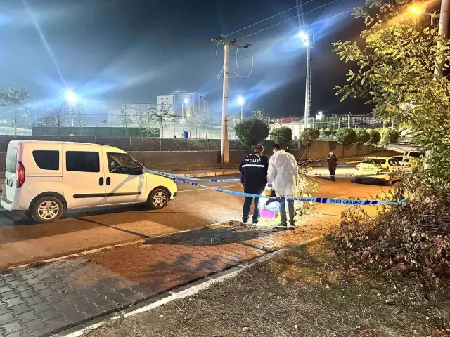 Tuvalette doğum yapıp bebeğini çöpe atan kadın: Ölü doğduğunu sandım