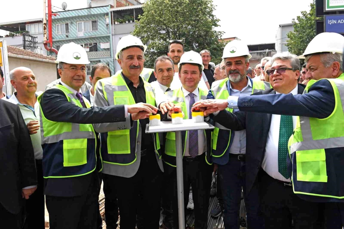 Osmangazi Belediye Başkanı Erkan Aydın, Spor Lokali Temelini Attı