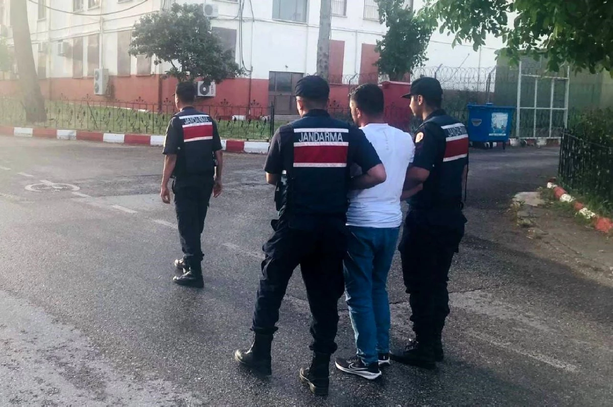 Gaziantep\'te Göçmen Kaçakçılarına Operasyon: 10 Organizatör Yakalandı