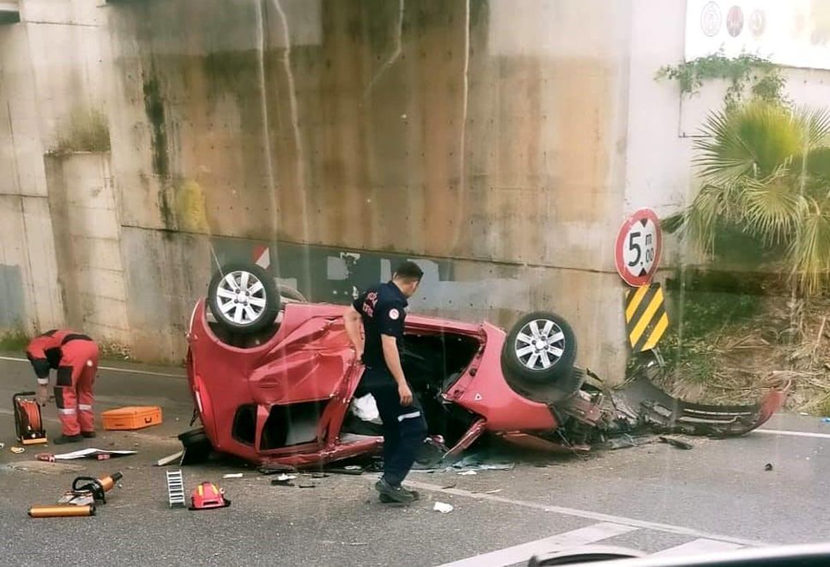 Muğla\'da trafik kazası: İki kişi ağır yaralandı