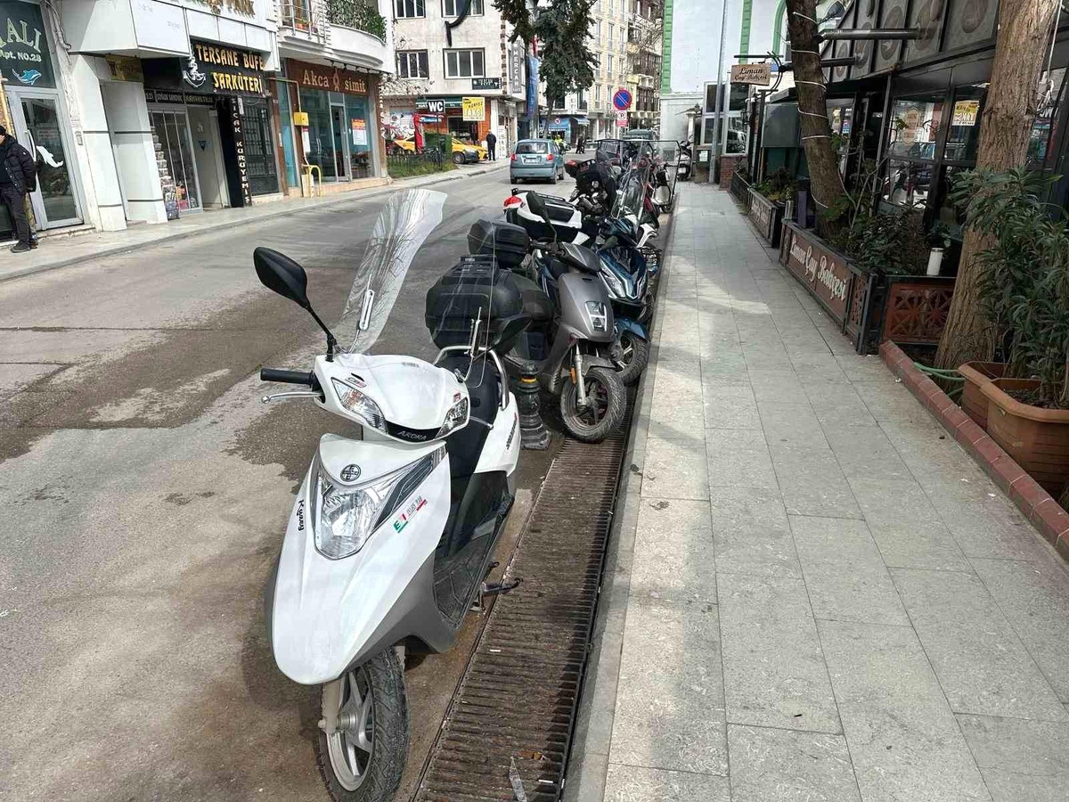 Sinop\'ta Nisan Ayında Trafiğe Kaydedilen Taşıtların Yüzde 73,1\'i Motosiklet
