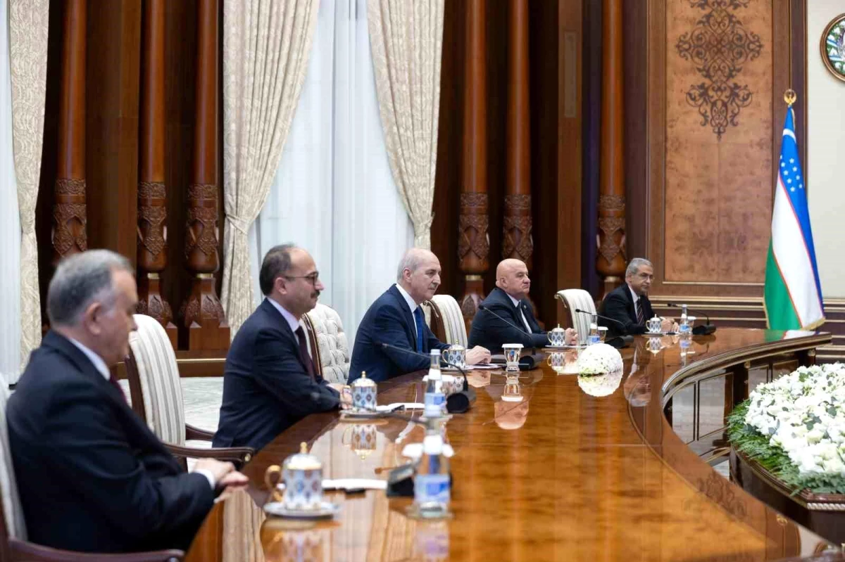 TBMM Başkanı Numan Kurtulmuş, Özbekistan Cumhurbaşkanı Şevket Mirziyoyev ile bir araya geldi