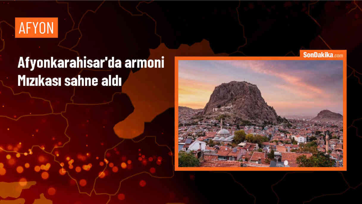Afyonkarahisar\'da MSB Armoni Mızıkası Komutanlığı 100. Yıl Konseri