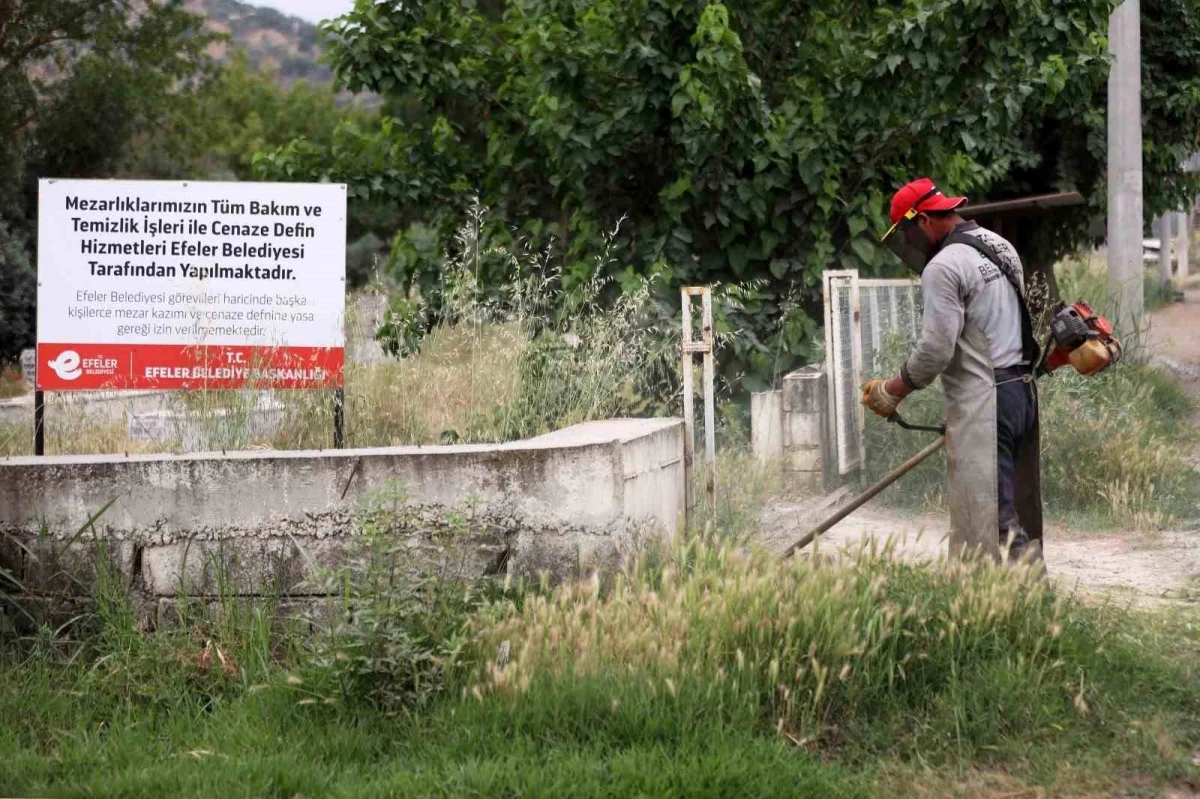 Efeler Belediyesi Mezarlık İşleri Müdürlüğü Kurban Bayramı öncesi mezarlıklarda bakım çalışmalarına devam ediyor