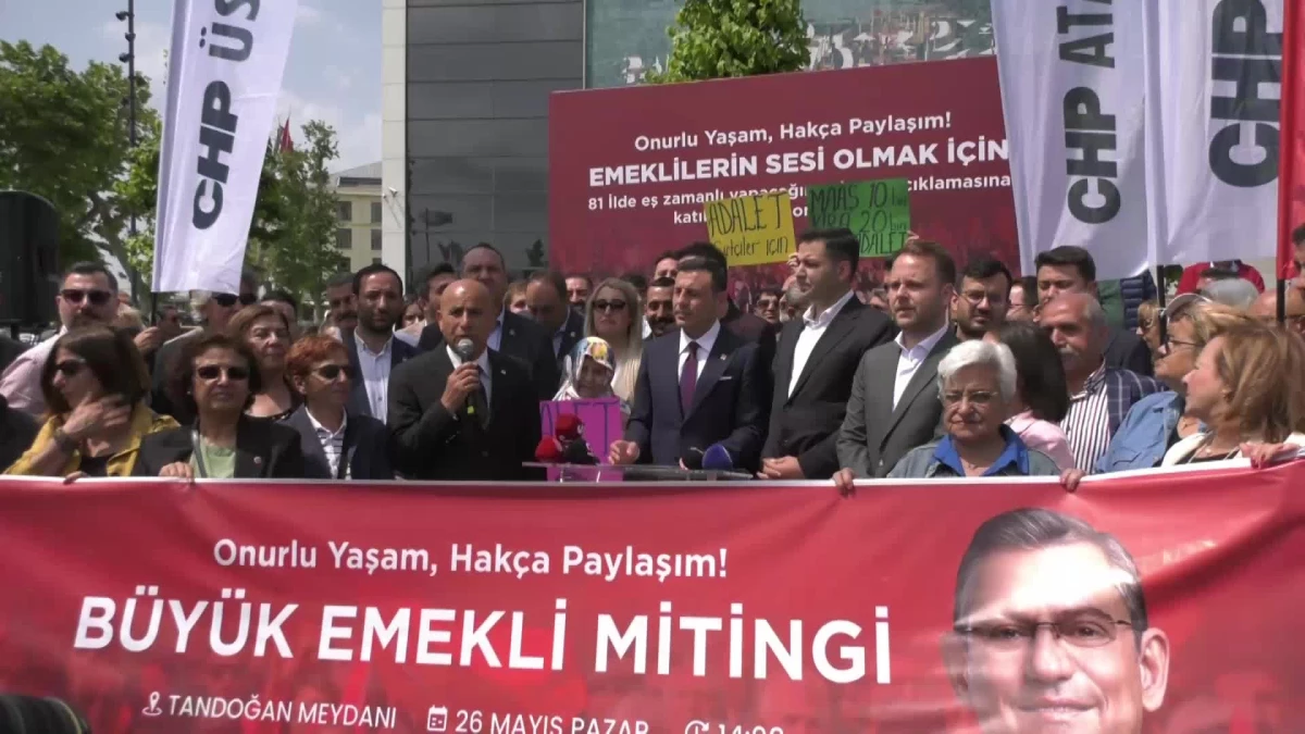 CHP İstanbul İl Başkanı Özgür Çelik, Emekli Mitingi\'ne çağrı yaptı