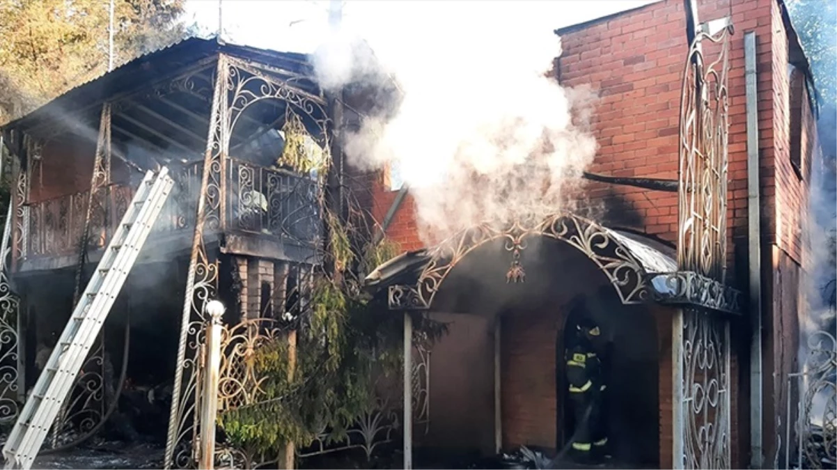 Rusya\'da kaçak göçmenlerin yaşadığı binada yangın: 8 ölü, 7 yaralı