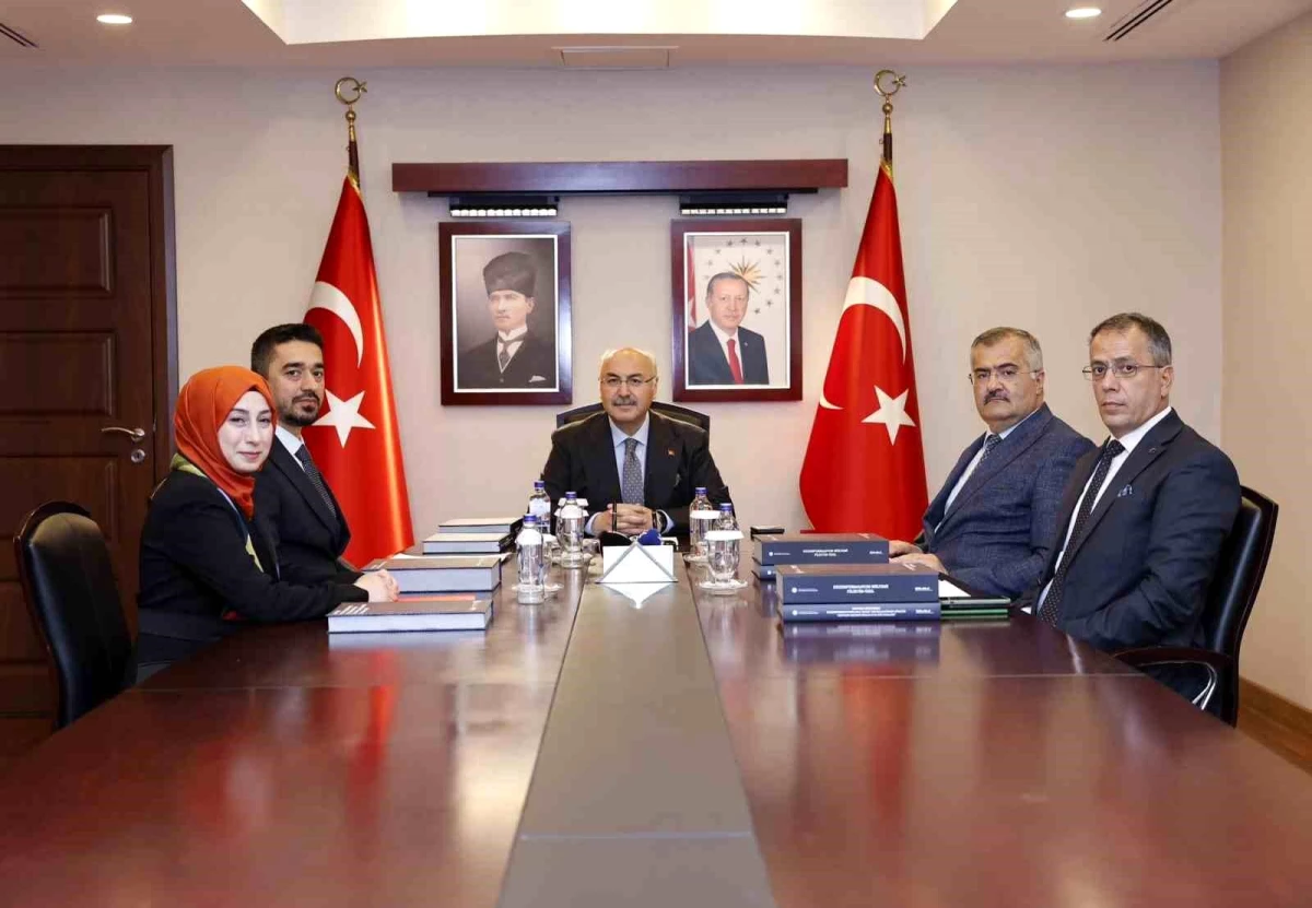Adana\'da \'Dezenformasyonla Mücadele Kurumlar Arası İş Birliği\' Protokolü İmzalandı