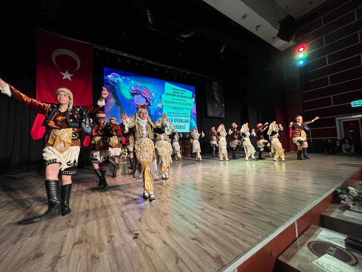 Akşehir\'de Halk Oyunları Etkinliği Gerçekleştirildi