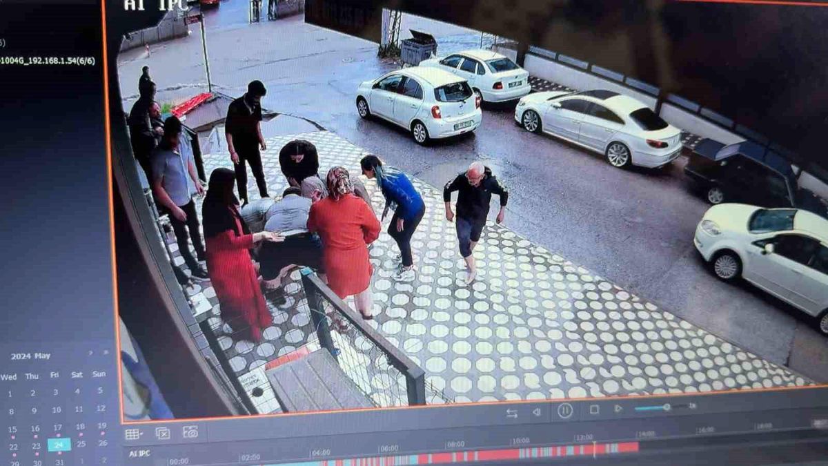 Ankara\'da şiddetli yağış sonrası sele kapılan 2 çocuk kurtarıldı