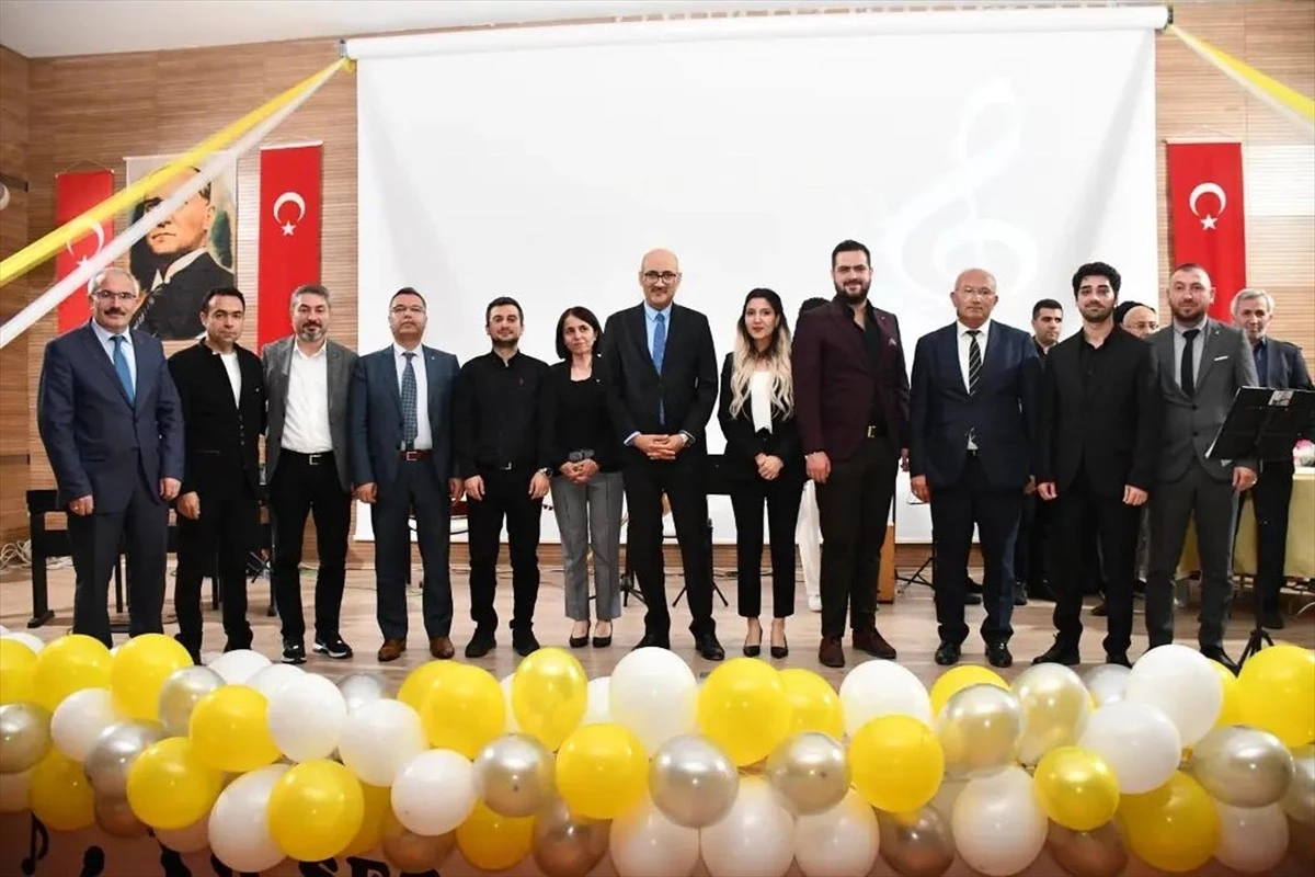 Sorgun İlçe Milli Eğitim Müdürlüğü tarafından düzenlenen Türk Halk Müziği Yarışması sonuçlandı
