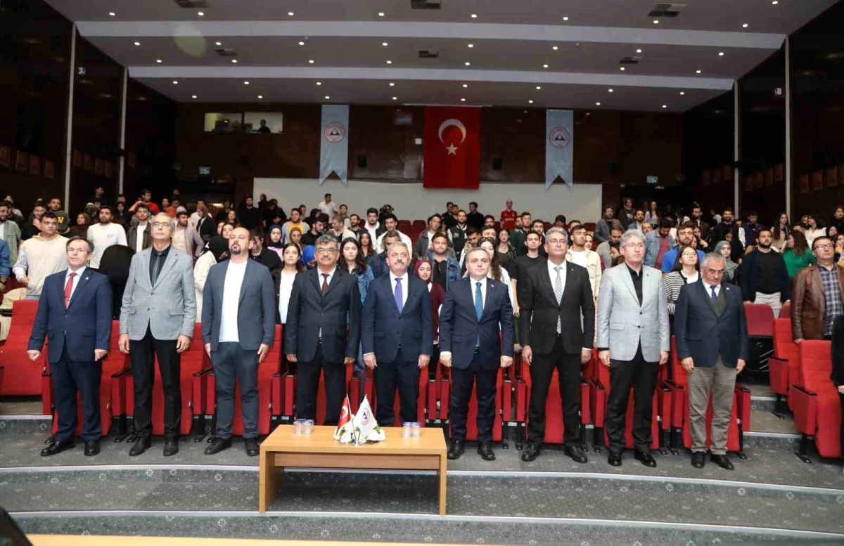 ERÜ\'de Türk Dünyasının Kültürel Bütünleşmesi ve TÜRKSOY Konferansı Düzenlendi