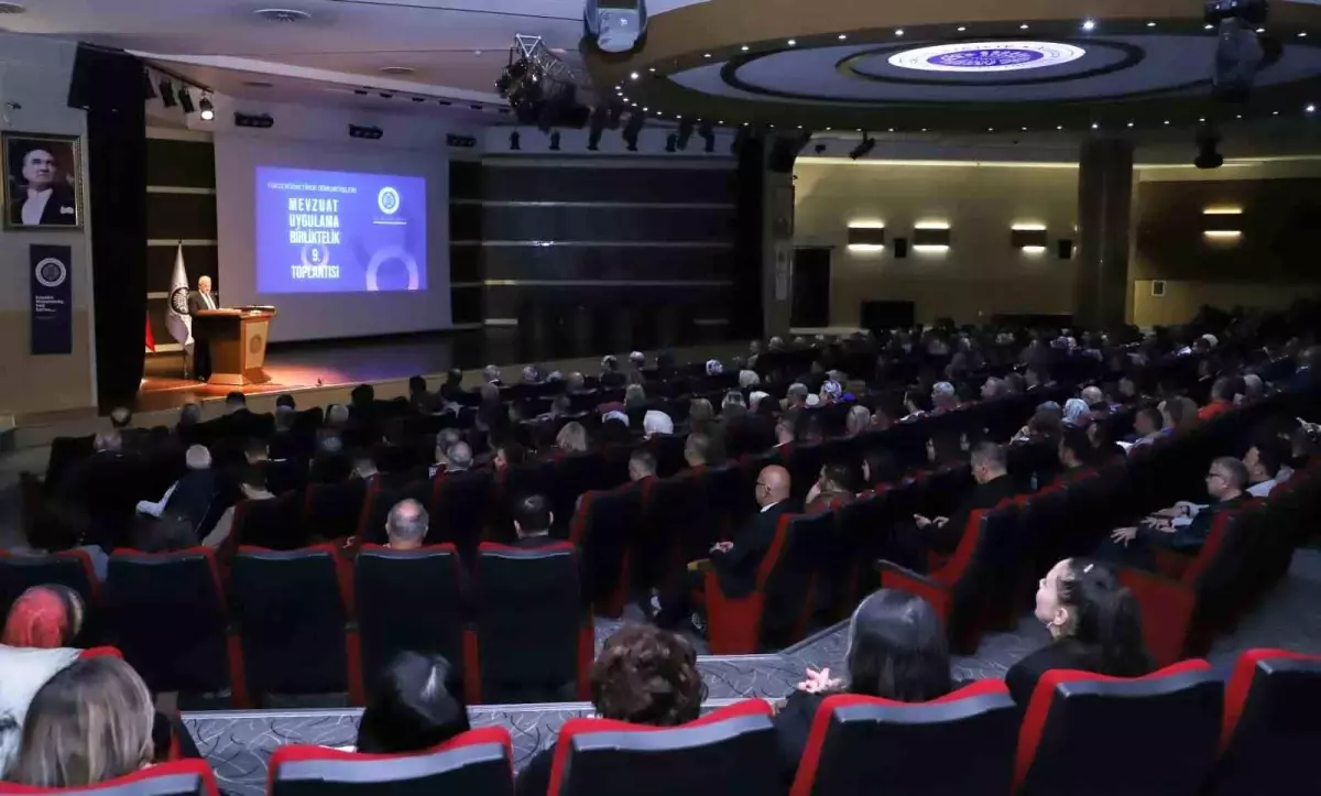 Yükseköğretimde Öğrenci İşleri: \'Mevzuat Uygulama Birliktelik 9. Toplantısı\' Atatürk Üniversitesi ev sahipliğinde düzenlendi