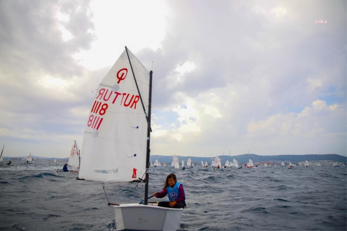 TYF Kamil Yıldırım Optimist Trofesi Yelken Yarışları Başladı