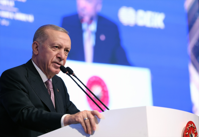 Erdoğan: 'yılın İkinci Yarısından İtibaren Dezenflasyon Dönemine Gireceğiz'