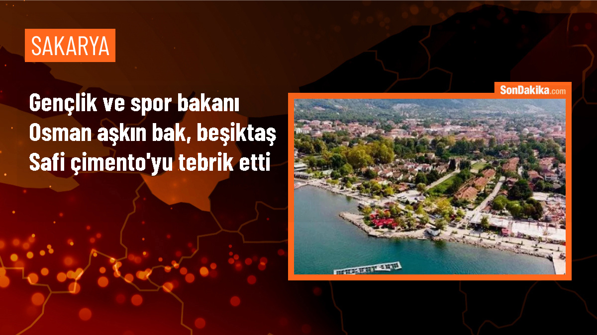 Gençlik ve Spor Bakanı Beşiktaş Safi Çimento\'yu kutladı