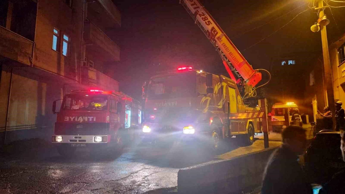 Zonguldak\'ta bir ev yangınında ev kullanılamaz hale geldi