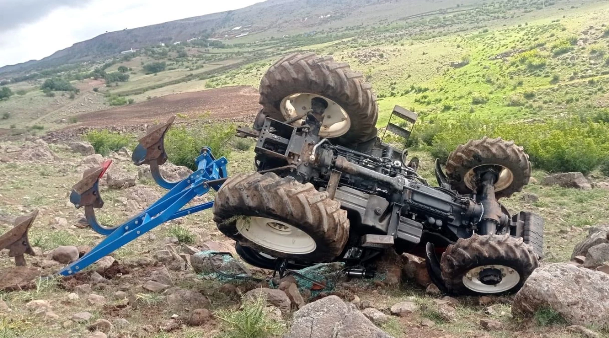 Tunceli\'de traktör kazası: Sürücü yaralandı