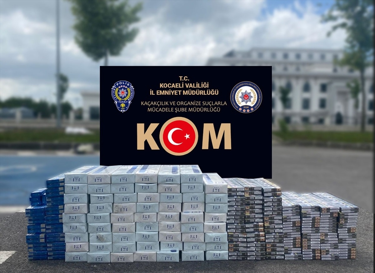 Anadolu Otoyolu\'nda 1430 paket kaçak sigara ele geçirildi