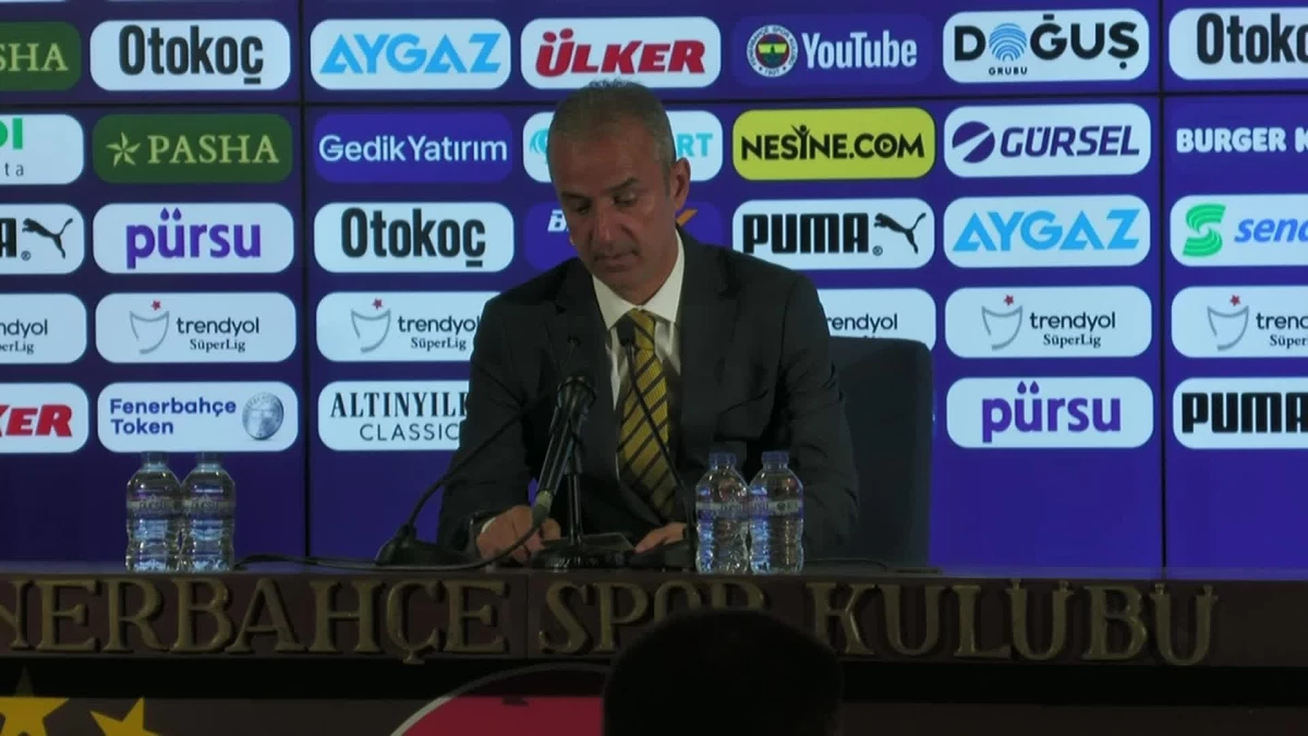 Fenerbahçe Teknik Direktörü İsmail Kartal: \'Sahanın dışındaki bazı gizli güçlerin ellerini açamadık maalesef\'