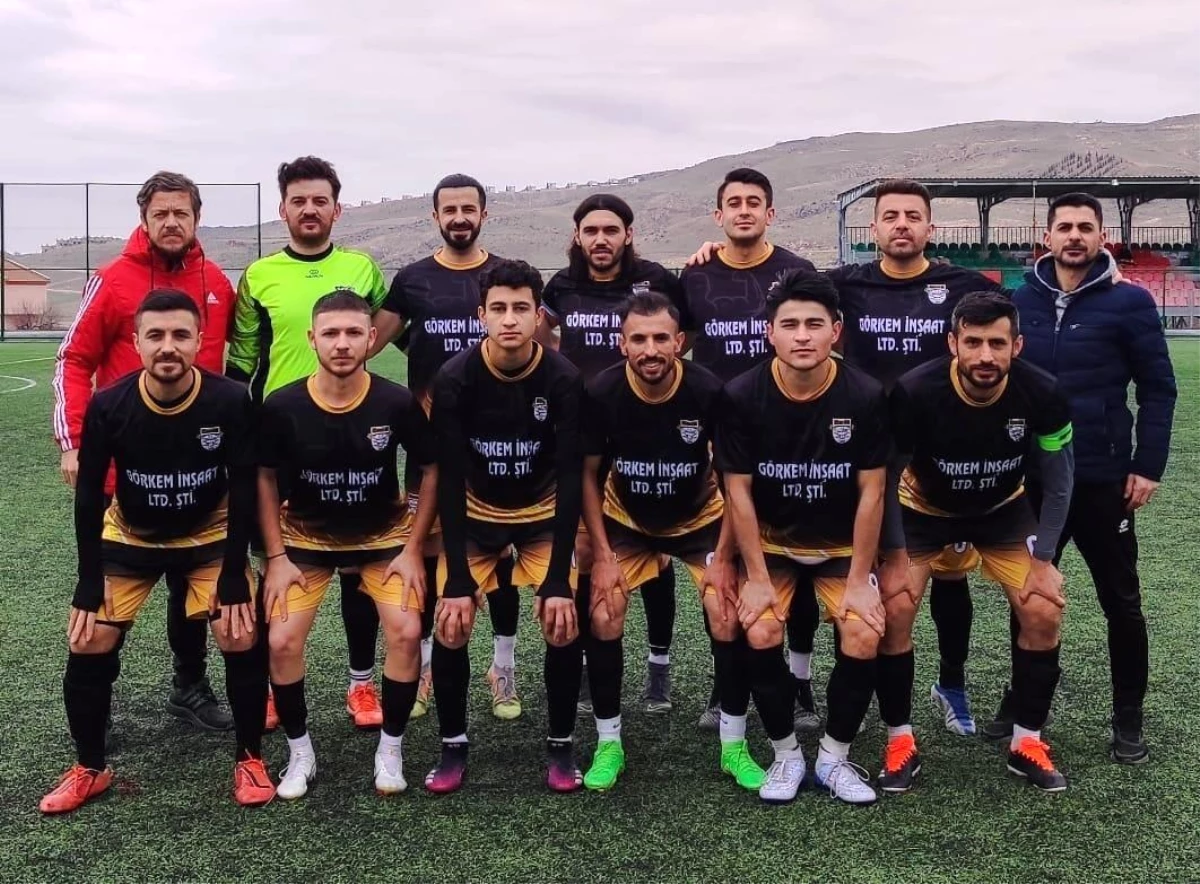 Ömürspor, Kayseri İkinci Amatör Küme\'de Play-Off oynamayı garantiledi