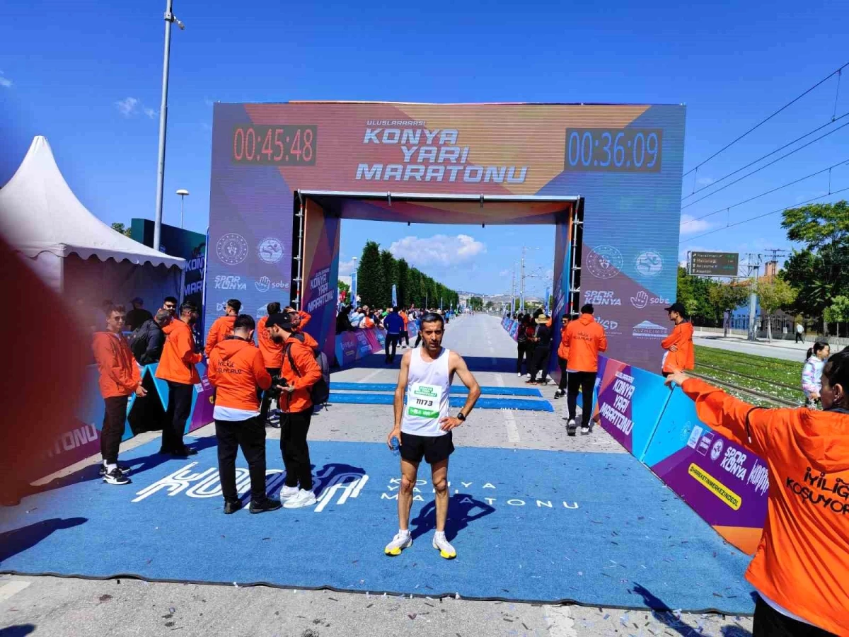 Siirt Belediyesi Spor Kulübü Sporcusu Muhittin Gürhan Uluslararası Yarı Maraton\'da 1. Oldu
