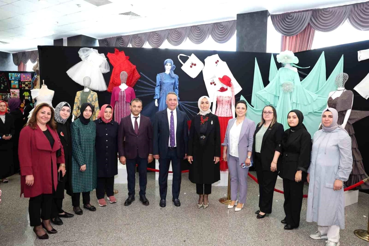 Sultangazi Belediyesi Sanat ve Mesleki Eğitim Kurs Merkezleri Sergisi