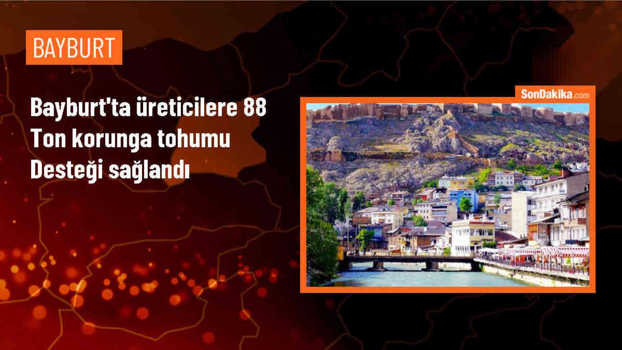 Bayburt\'ta Mera Islah ve Amenajman Projesi kapsamında 252 üreticiye 88 ton korunga tohumu dağıtıldı