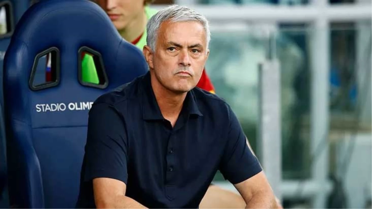 Beşiktaş ve Fenerbahçe geri sayıma geçti! Jose Mourinho\'dan ses var