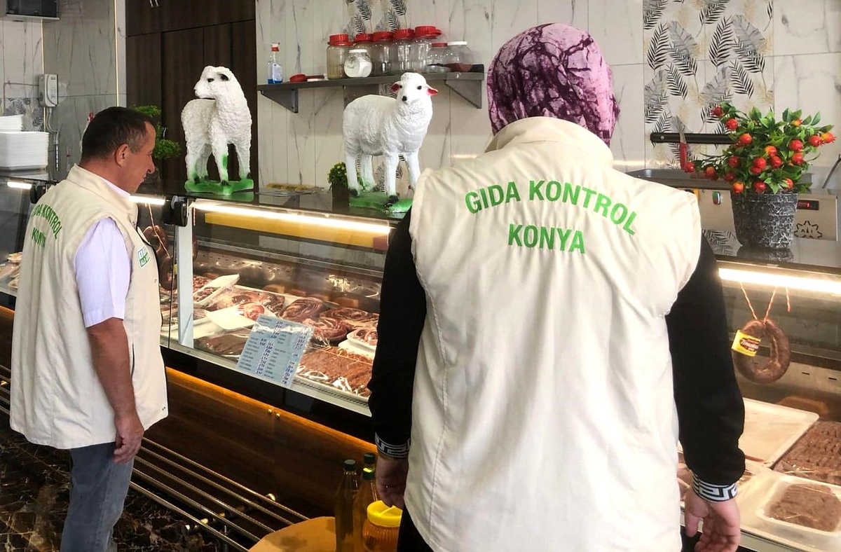Beyşehir\'de Gıda Denetimleri Devam Ediyor