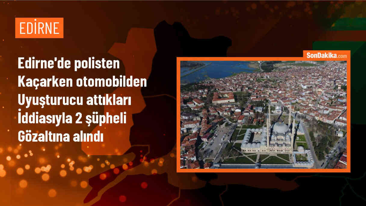 Edirne\'de polisten kaçarken otomobilden uyuşturucu attıkları iddia edilen 2 şüpheli gözaltına alındı