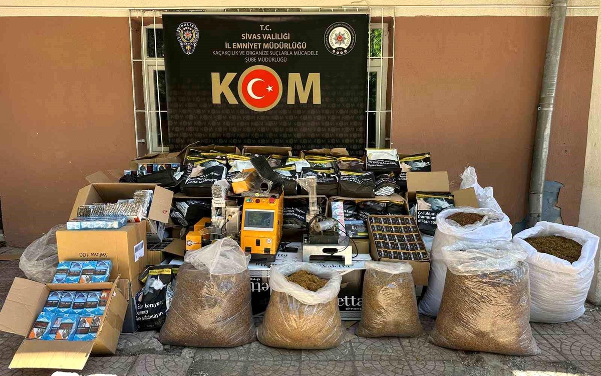 Sivas\'ta Kaçak Sigara ve Tütün Operasyonu: Bol Miktarda Kaçak Malzeme Ele Geçirildi