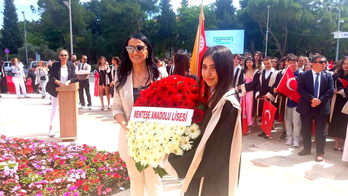 Muğla Menteşe Anadolu Lisesi İlk Mezunlarını Verdi