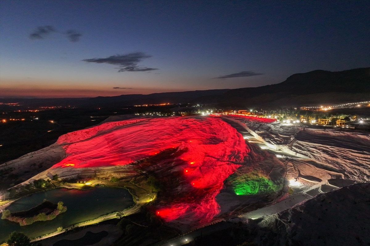 Pamukkale\'de Gece Müzeciliğiyle 3 Milyon Ziyaretçi Hedefi