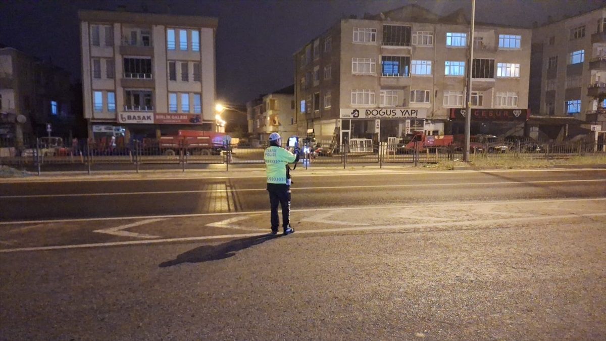 Samsun\'da araç çarptığı kadın hastaneye kaldırıldı