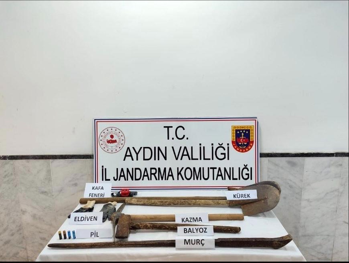 Aydın\'da Sit Alanında Kaçak Kazı Yapan Şüpheliler Yakalandı