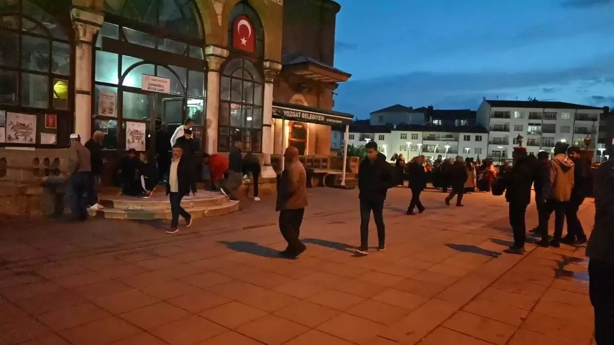 Yozgat\'ta İsrail\'in Filistin\'e saldırısını protesto yürüyüşü düzenlendi