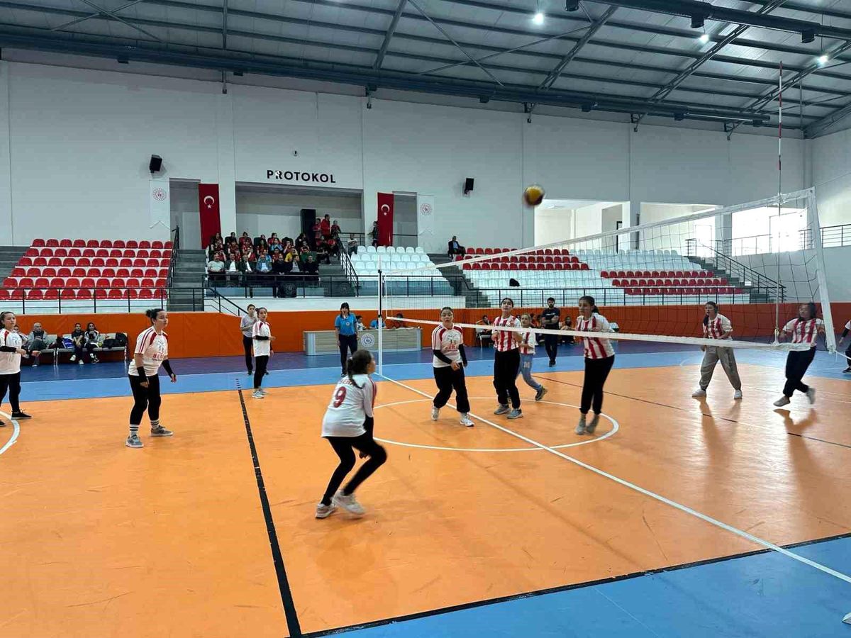 Afyonkarahisar\'da Genç Yetenekler Spor İl Müdürü ile Buluştu