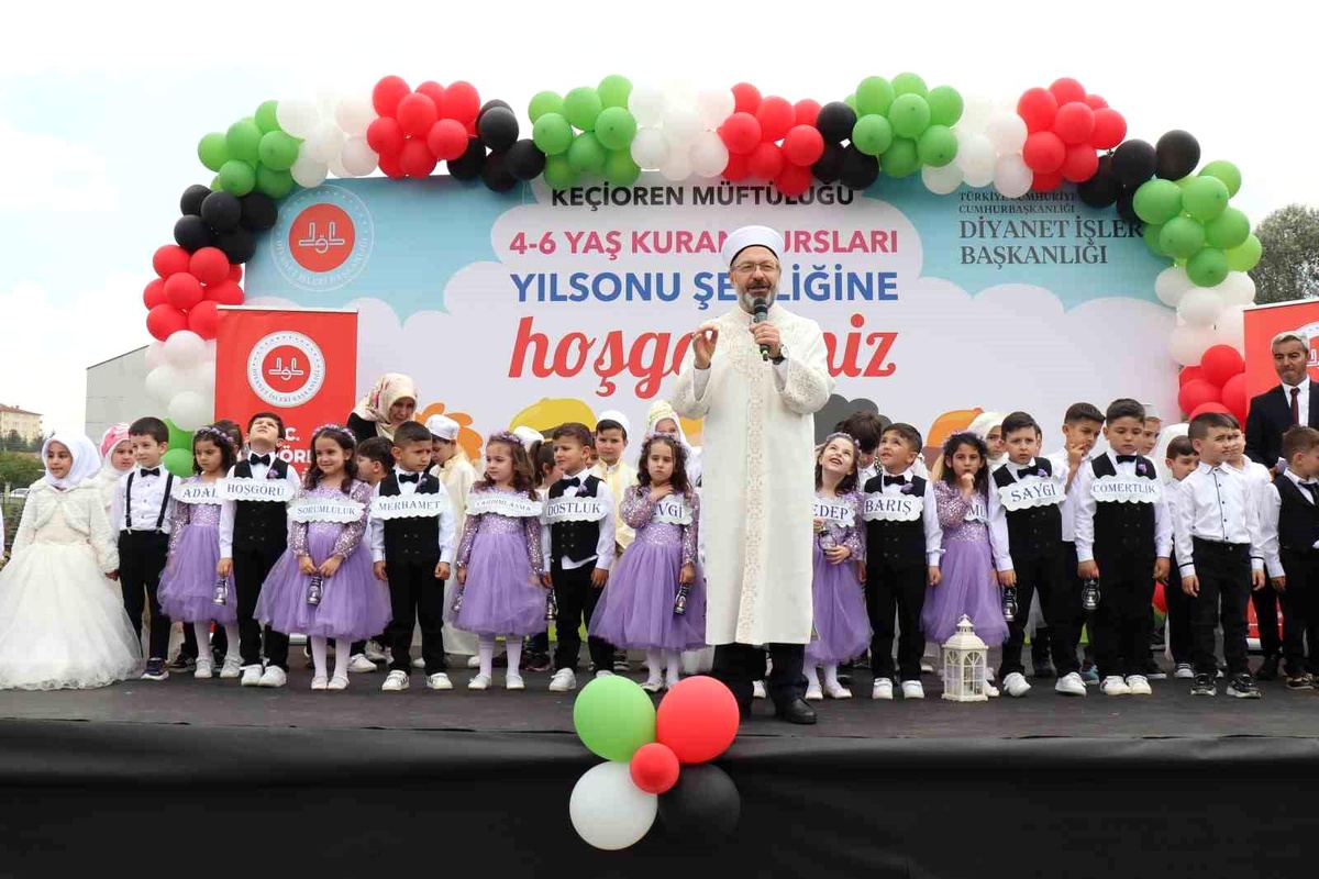 Diyanet İşleri Başkanı Ali Erbaş: Dünyada zulmün ortadan kalkmasına vesile olan bir milletiz