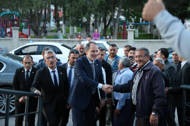 Fatih Erbakan 5 yıl görev yapacak belediye başkanının kazanacağı sevabı hesapladı