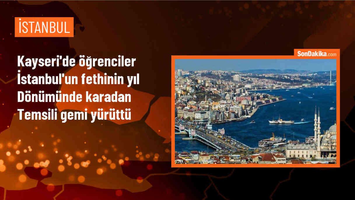 Kayseri\'de öğrenciler İstanbul\'un fethini canlandırdı